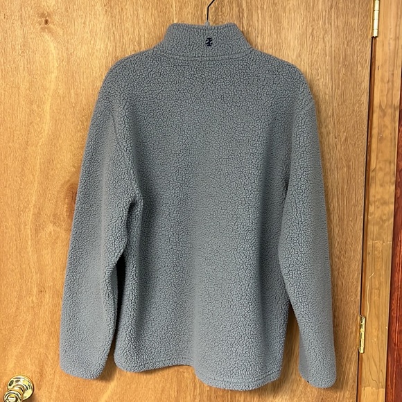 Men’s IZOD Fleece Quarter Zip - Picture 3 of 3